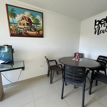 Sea Life Apartamentos En Via Principal Centro Y San Luis San Andrés Exteriér fotografie