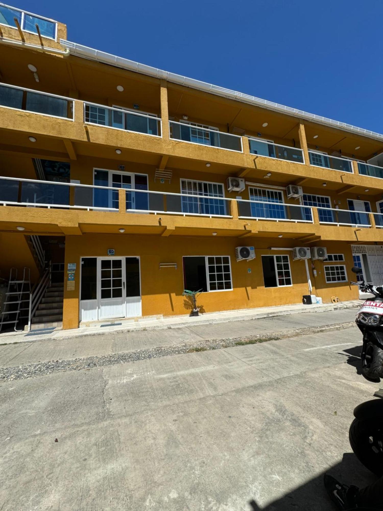 Sea Life Apartamentos En Via Principal Centro Y San Luis San Andrés Exteriér fotografie