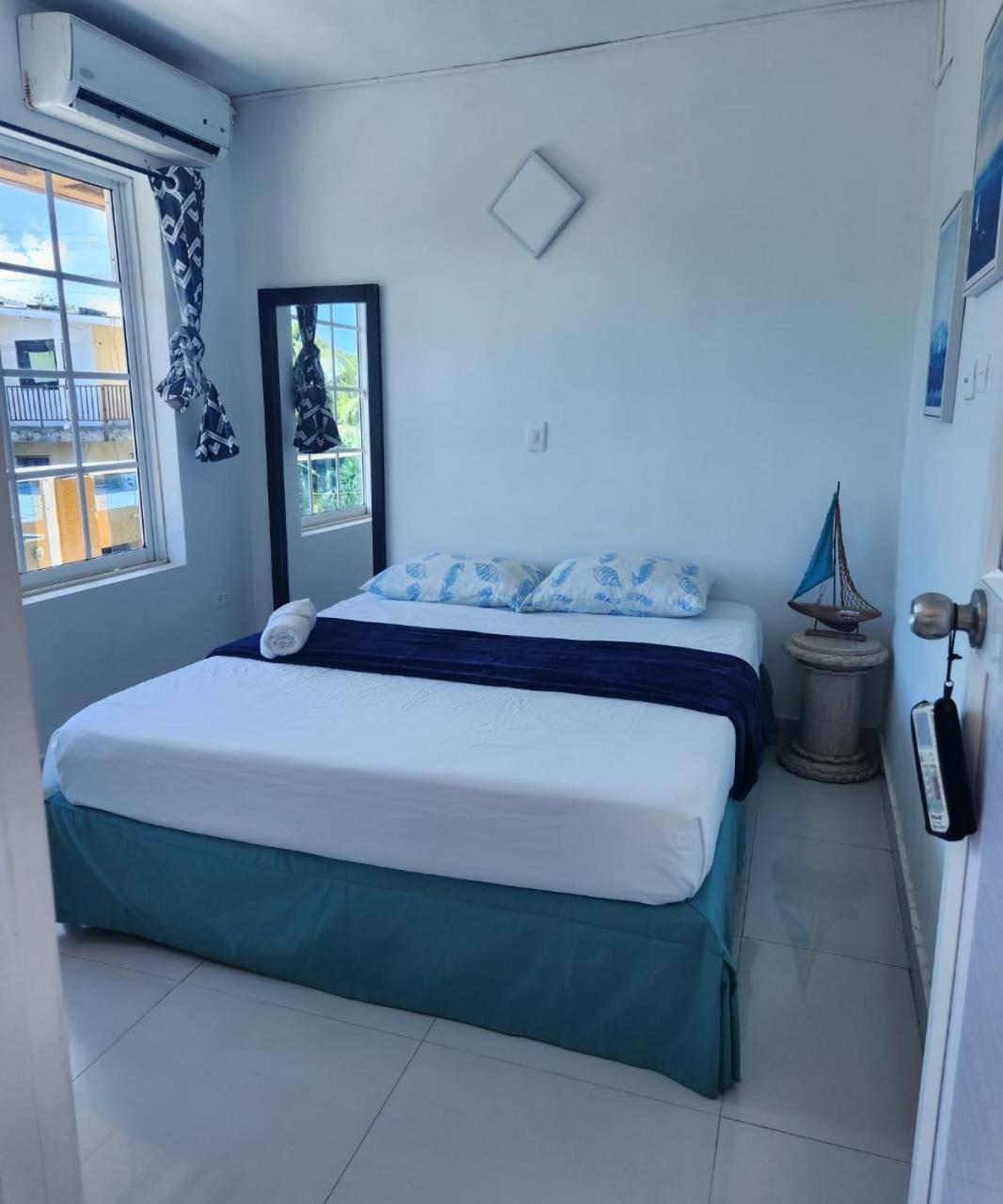 Sea Life Apartamentos En Via Principal Centro Y San Luis San Andrés Exteriér fotografie